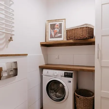 Apartment Old Town Wroclaw-2floor Private Parking