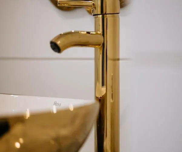 Apartamento Old Town Wroclaw-2floor Private Parking